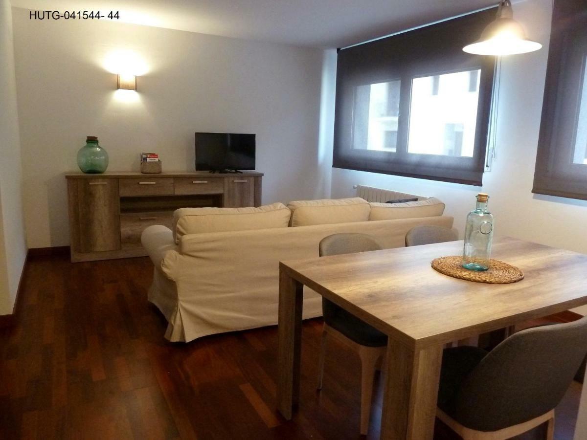 Habitatge Turistic Cal Ferrer Apartment Sant Pau de Seguries Ngoại thất bức ảnh
