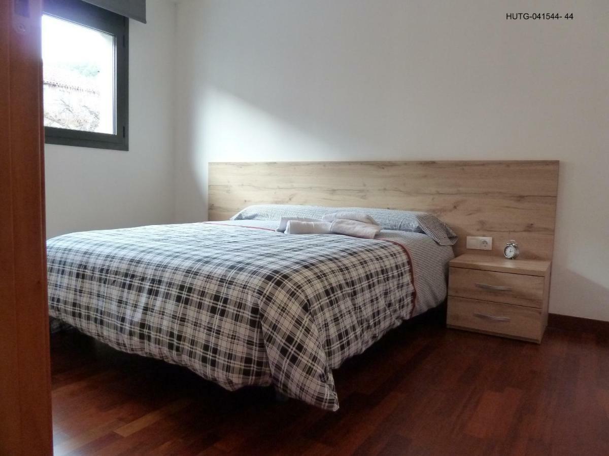 Habitatge Turistic Cal Ferrer Apartment Sant Pau de Seguries Ngoại thất bức ảnh